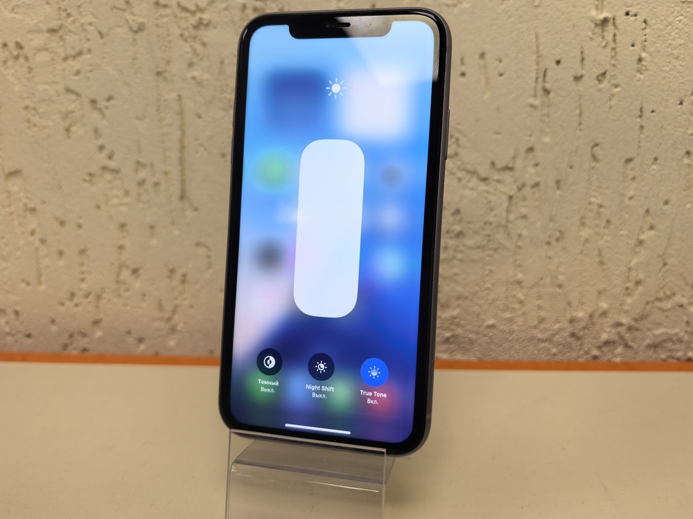 Смартфон Apple iPhone 11 64Gb