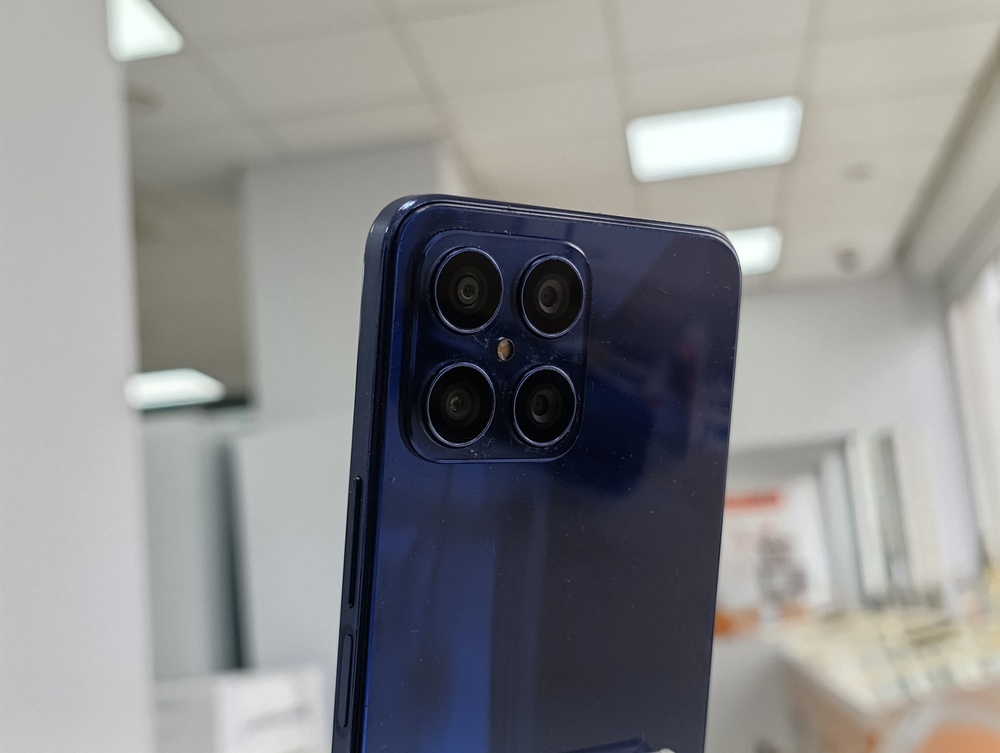 Смартфон Honor X8 6/128