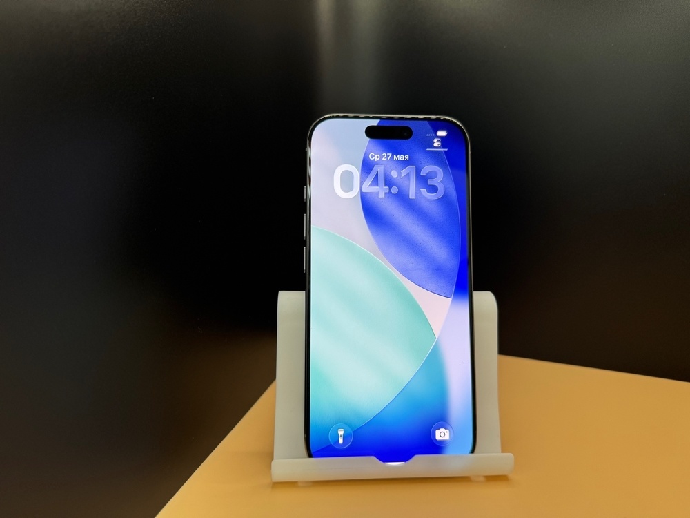 Смартфон Apple Iphone 16 Pro 128Gb