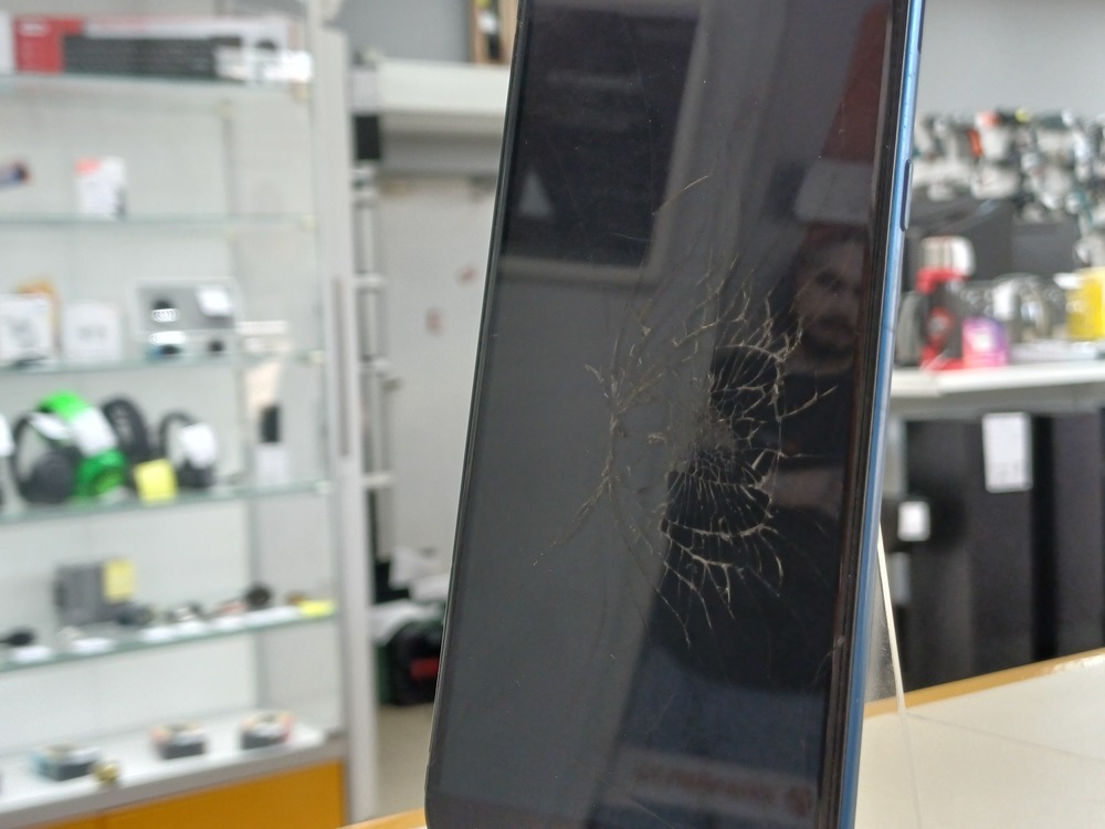Смартфон Samsung Galaxy A6 3/32