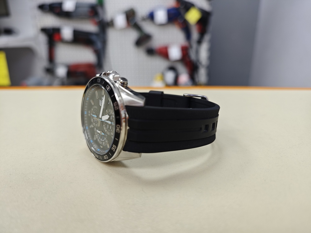 Часы наручные Casio Edifice EFV-550P