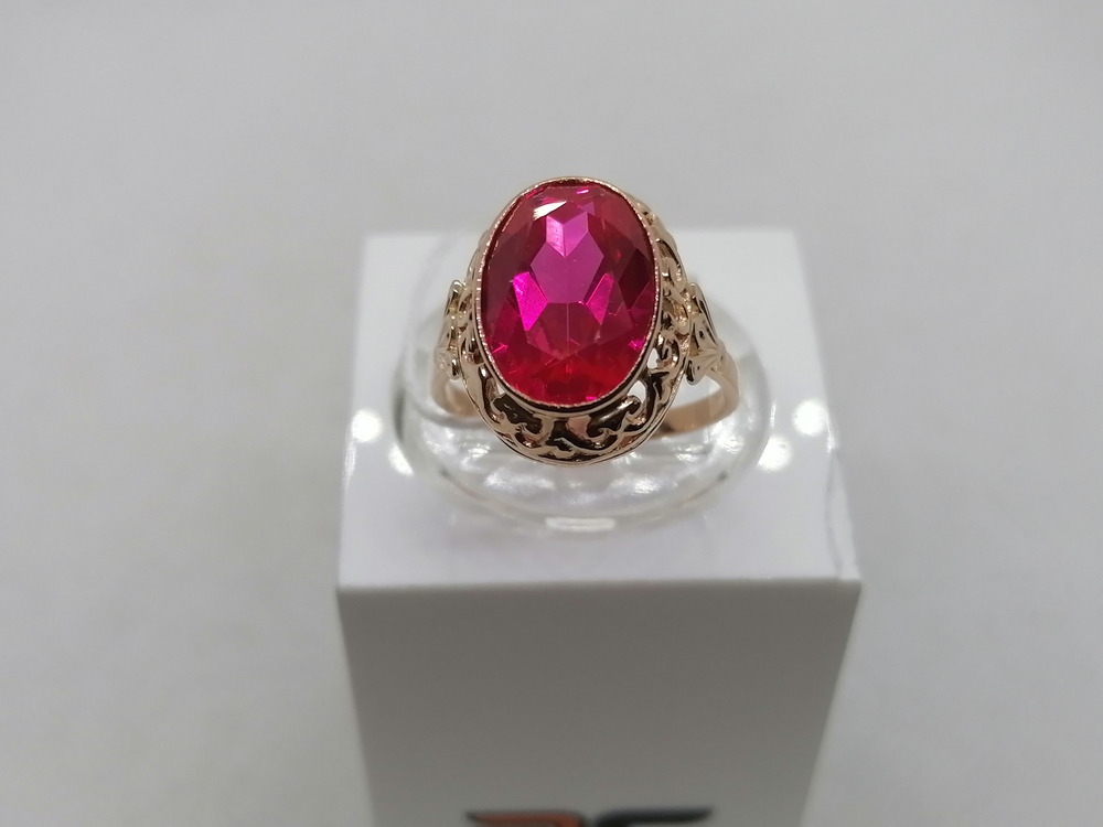 КОЛКМ583 КОЛЬЦО С КАМНЕМ (Au 583)