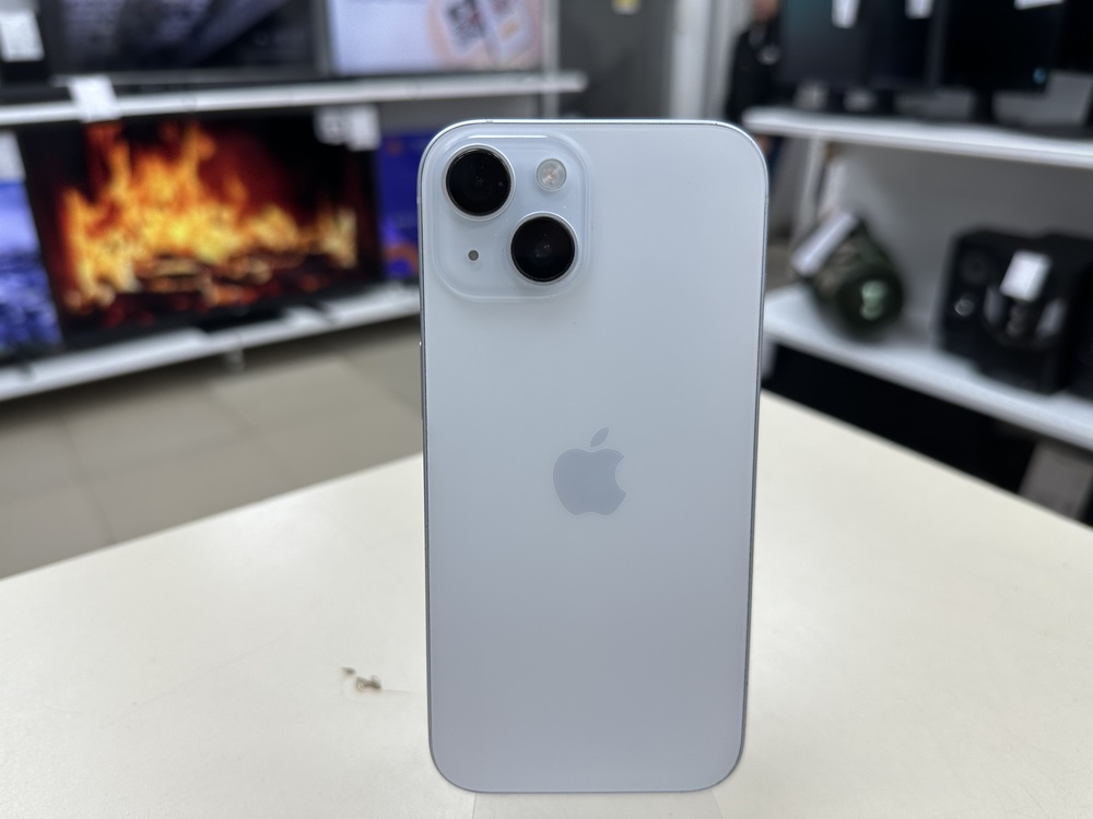 Смартфон Apple Iphone 15 128Gb