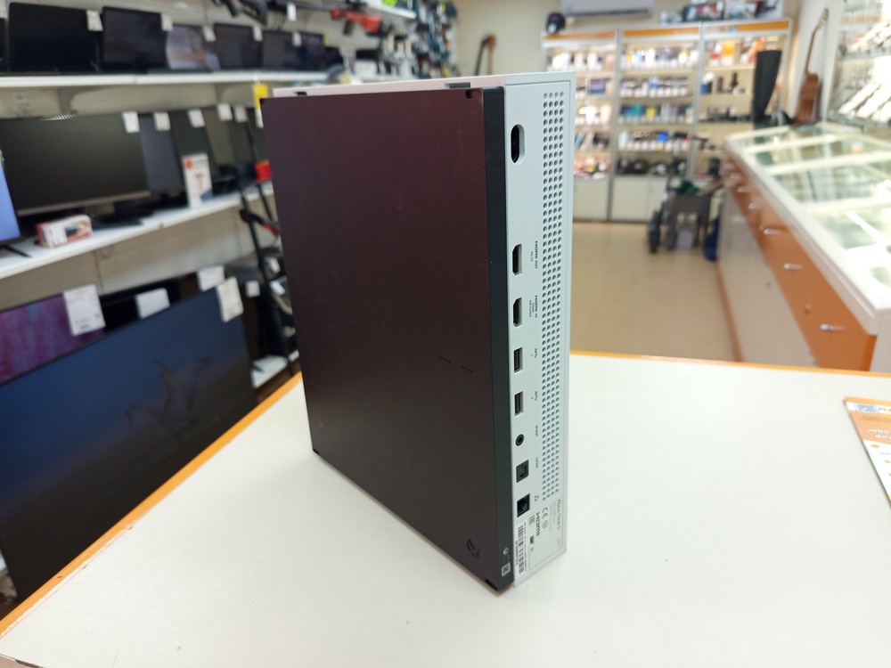Игровая приставка Xbox One S 500Gb
