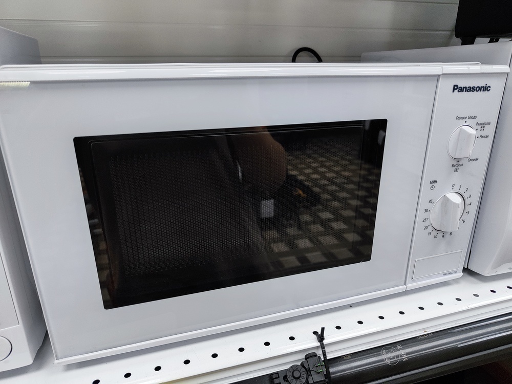 Микроволновая печь Panasonic NN-SM221W