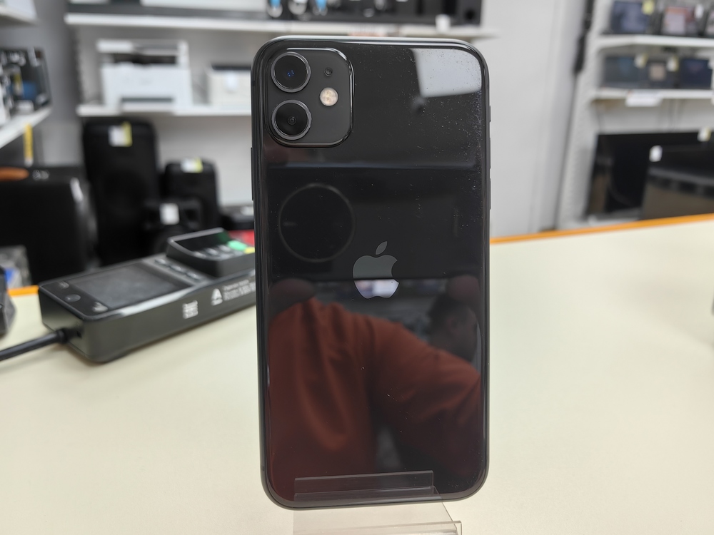 Смартфон Apple iPhone 11 128Gb