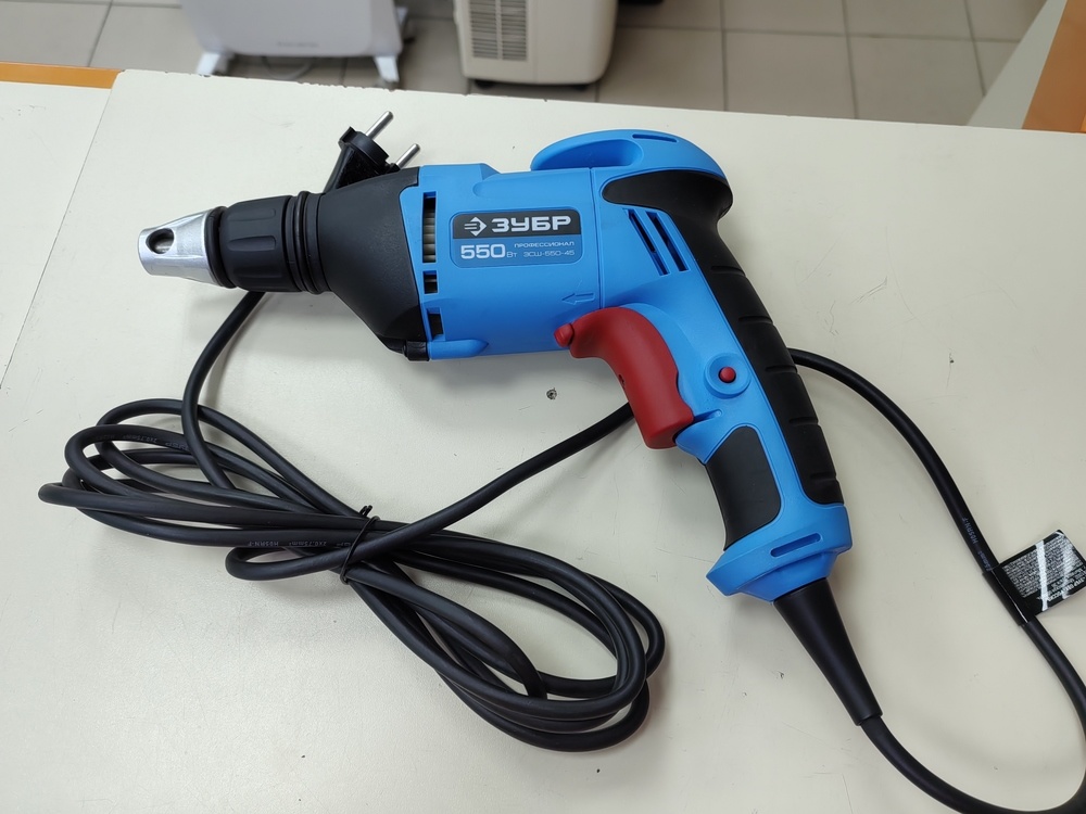 Шуруповерт Зубр ЗСШ-550