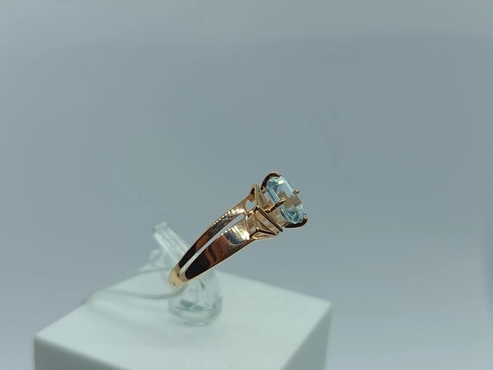 КОЛКМ585 КОЛЬЦО С КАМНЕМ (Au 585)