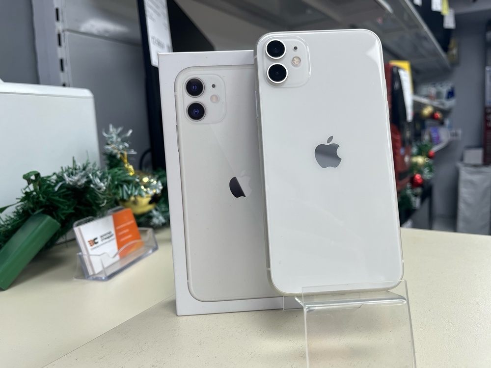 Смартфон Apple iPhone 11 64Gb
