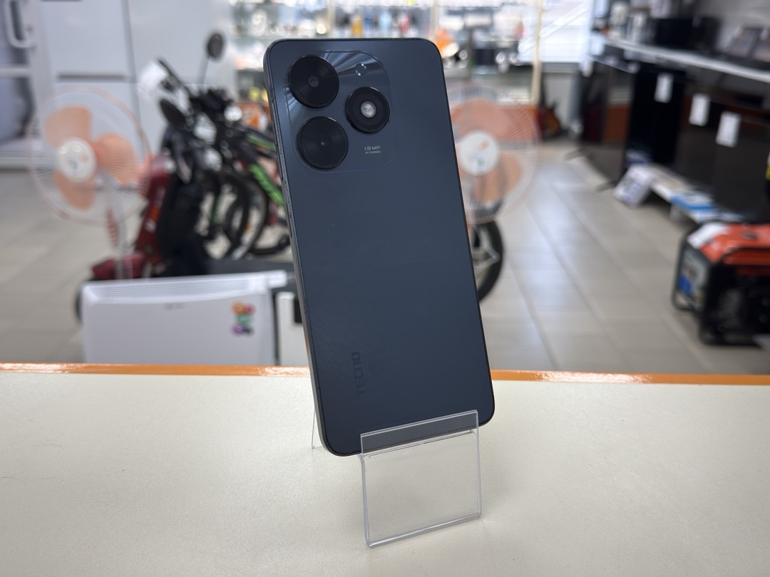 Смартфон Tecno Spark Go 2024 3/64