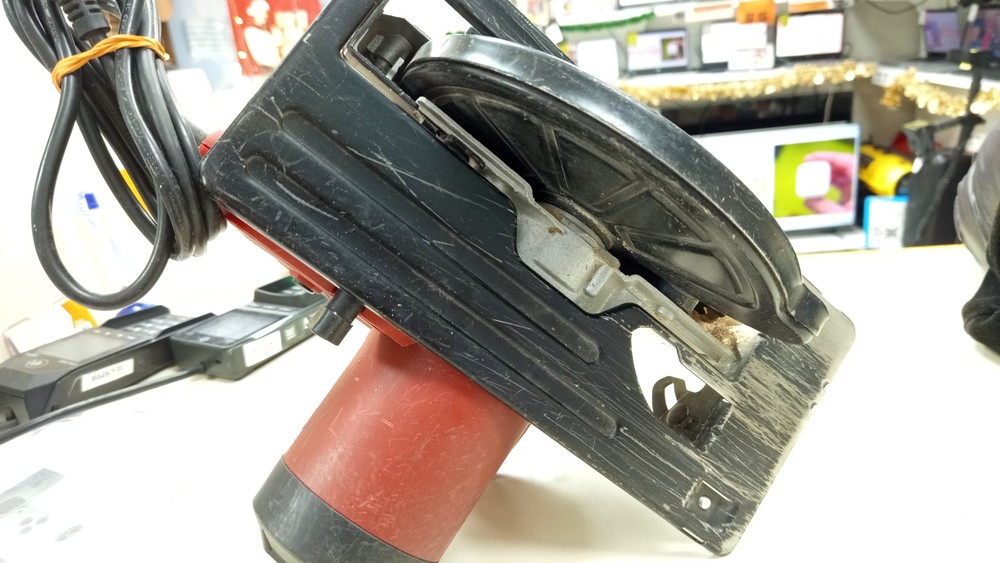 Дисковая пила Elitech ПД 1565