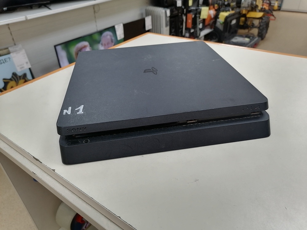 Игровая приставка PlayStation 4 500GB