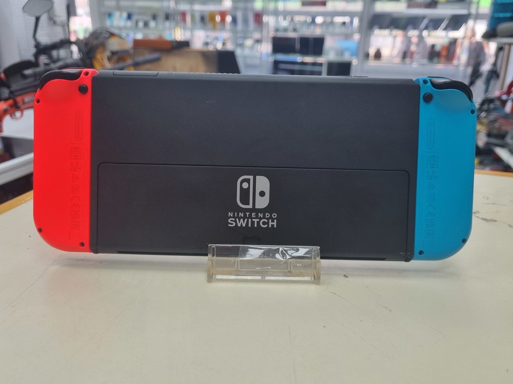 Игровая приставка Nintendo Switch Oled