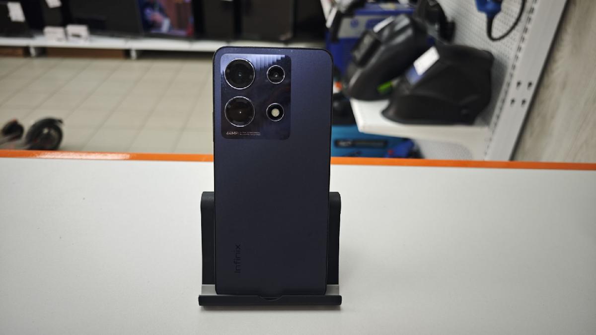 Смартфон Infinix Note 30 8/256