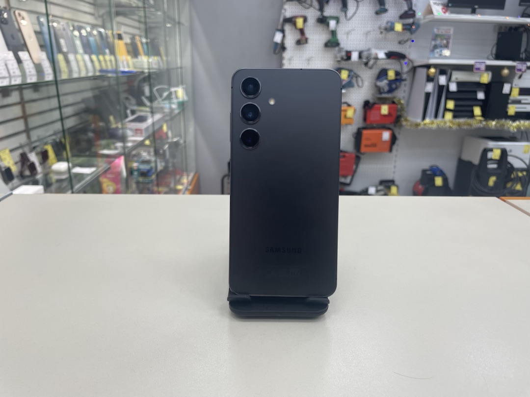 Смартфон Samsung Galaxy S24 8/256