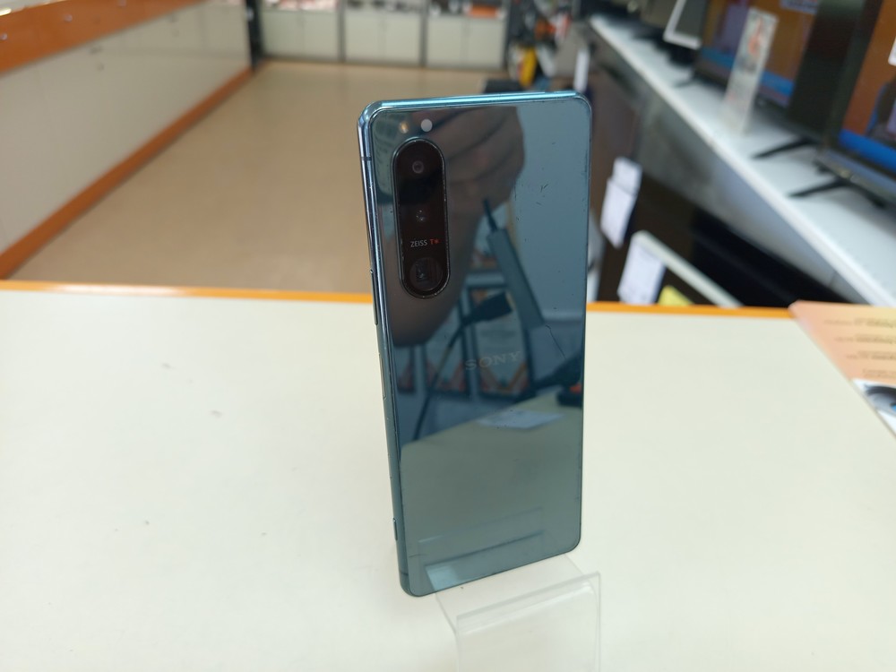 Смартфон Sony Xperia 5 III SOG05