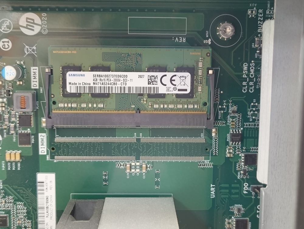 Системный блок HP; Silver 3050U, Radeon Graphics, 4 Гб, 256 Гб, Нет