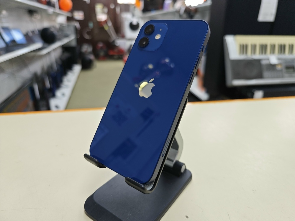 Смартфон Apple iPhone 12 128Gb