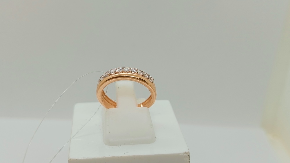 КОЛЬЦО С КАМНЯМИ (Au 585)