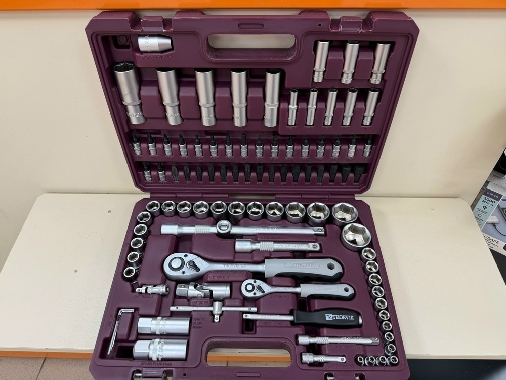 Набор инструментов Thorvik TS094 универсальный 1/4 1/2DR