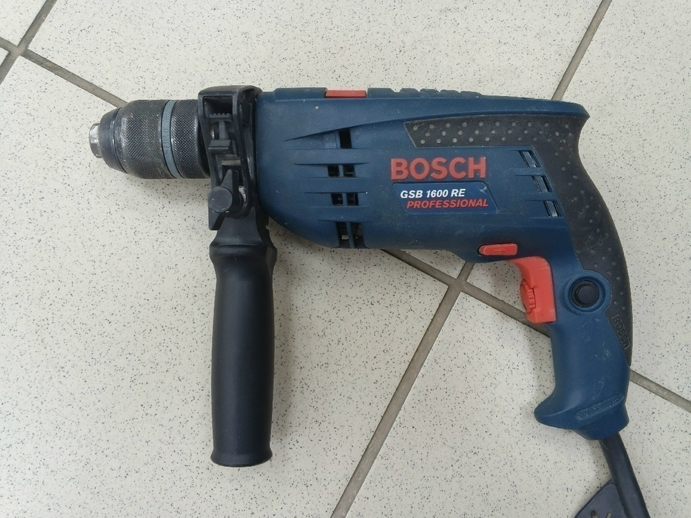 Дрель Bosch GSB 1600 RE