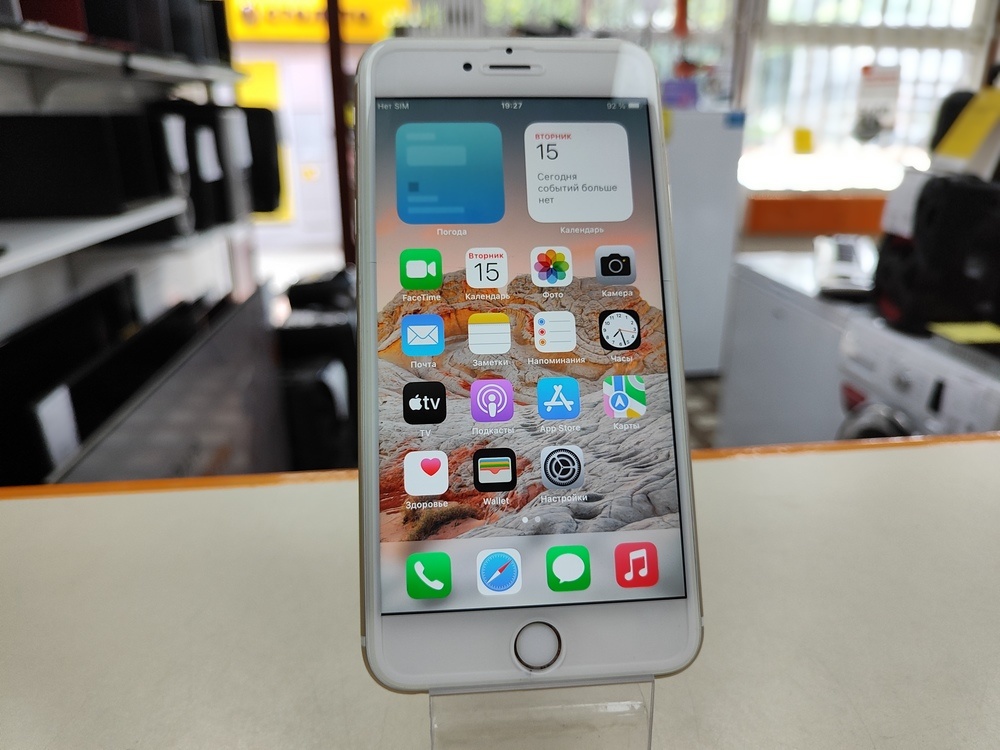 Смартфон Apple iPhone 6 Plus 32Gb