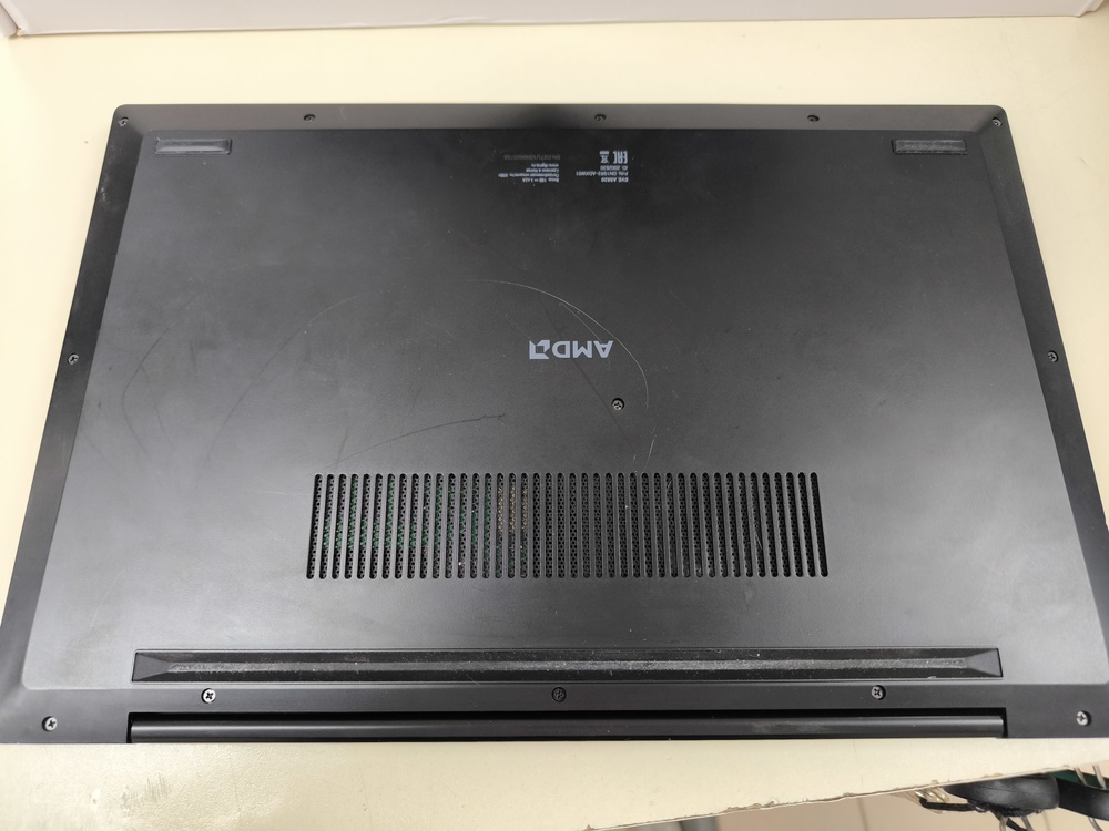 Ноутбук DIGMA; Ryzen 3 3200U, Radeon Vega 3, 16 Гб, 512 GB, Нет