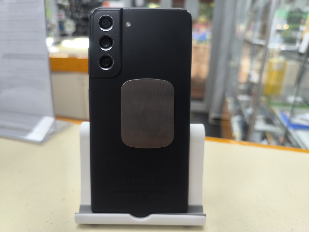 Смартфон Samsung Galaxy S21 FE 6/128