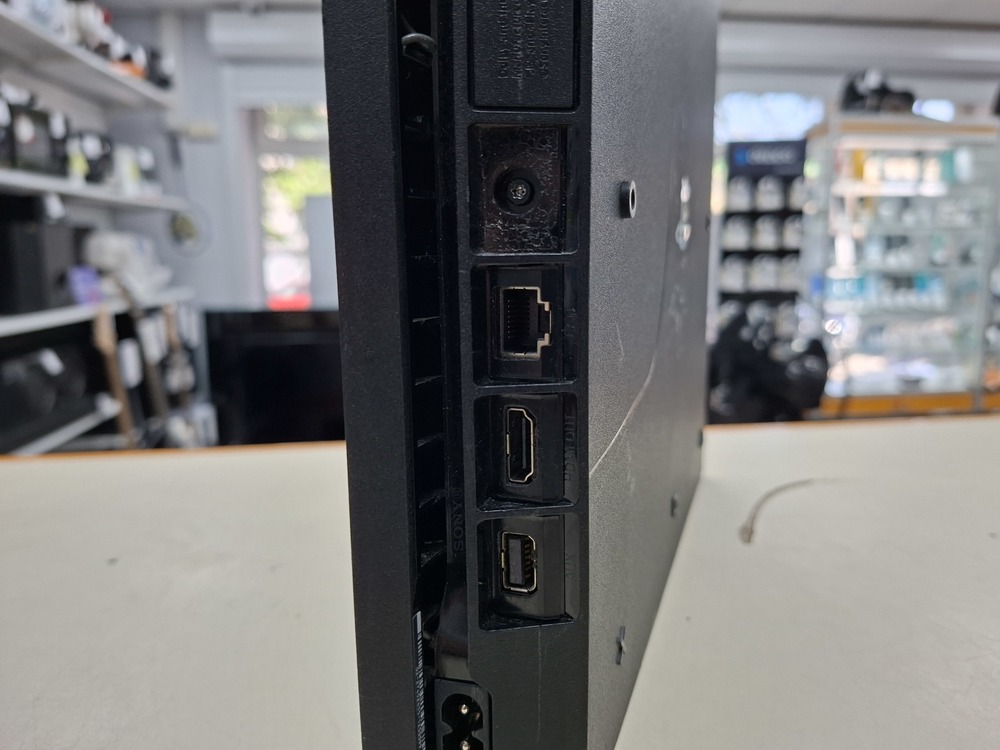 Игровая приставка PlayStation 4 Slim 1Tb