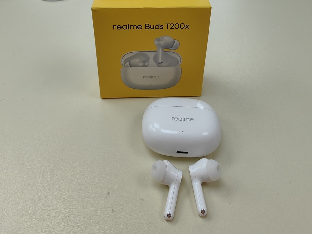 Наушники беспроводные REALME T200X