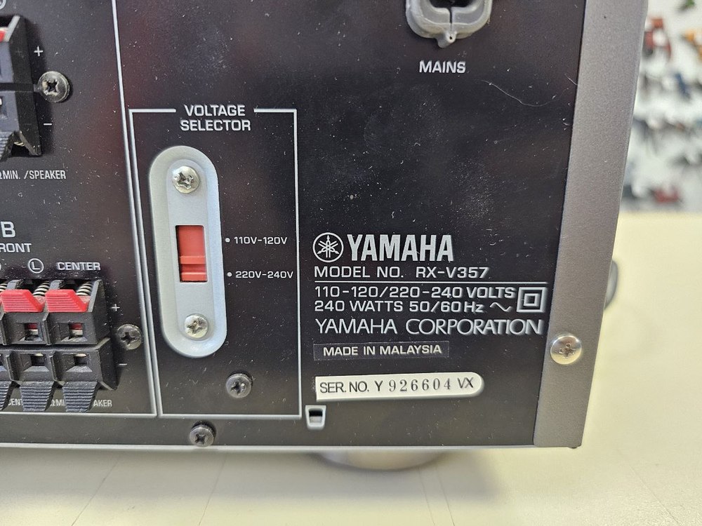 Ресивер Yamaha RX-V357