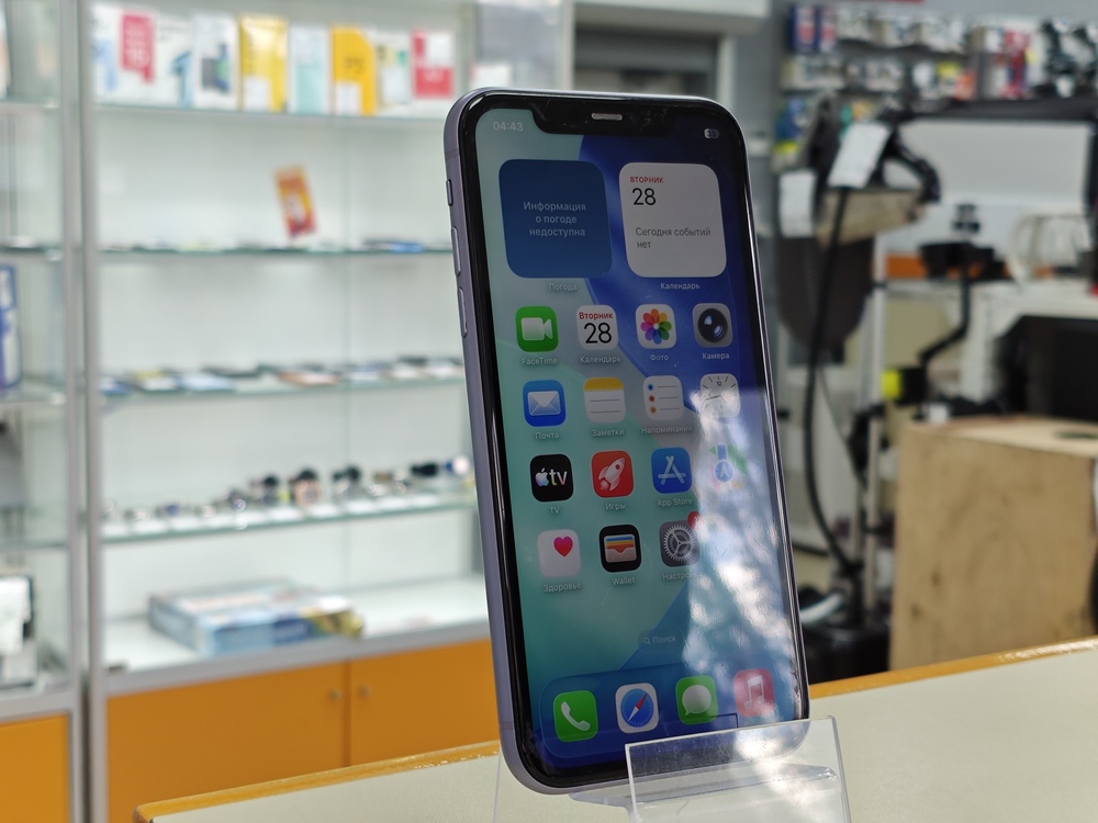 Смартфон Apple iPhone 11 64Gb