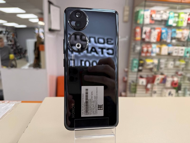 Смартфон Honor 90 8/256
