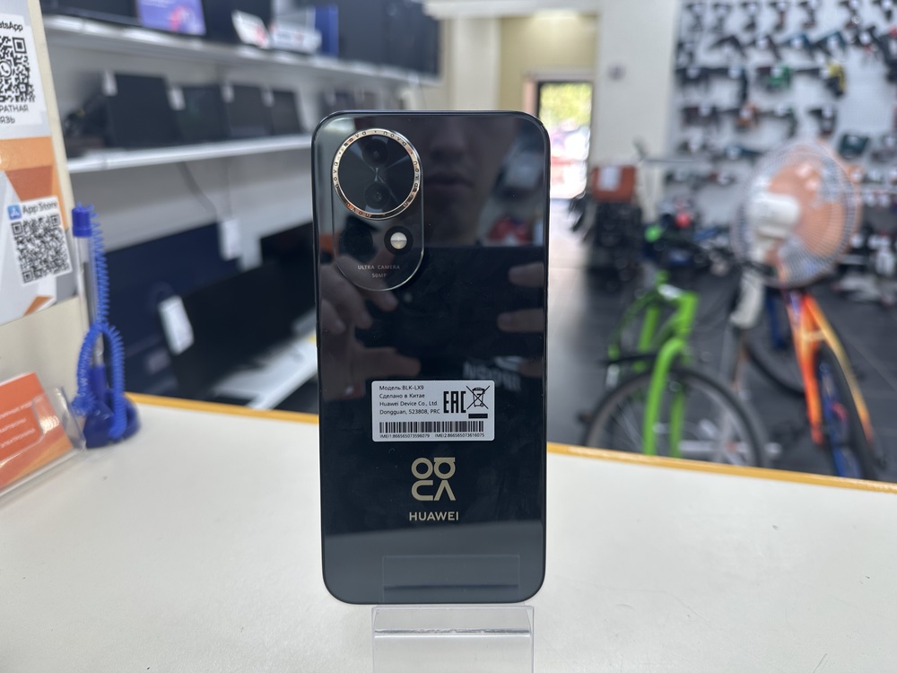 Смартфон Huawei Nova 13 12/256