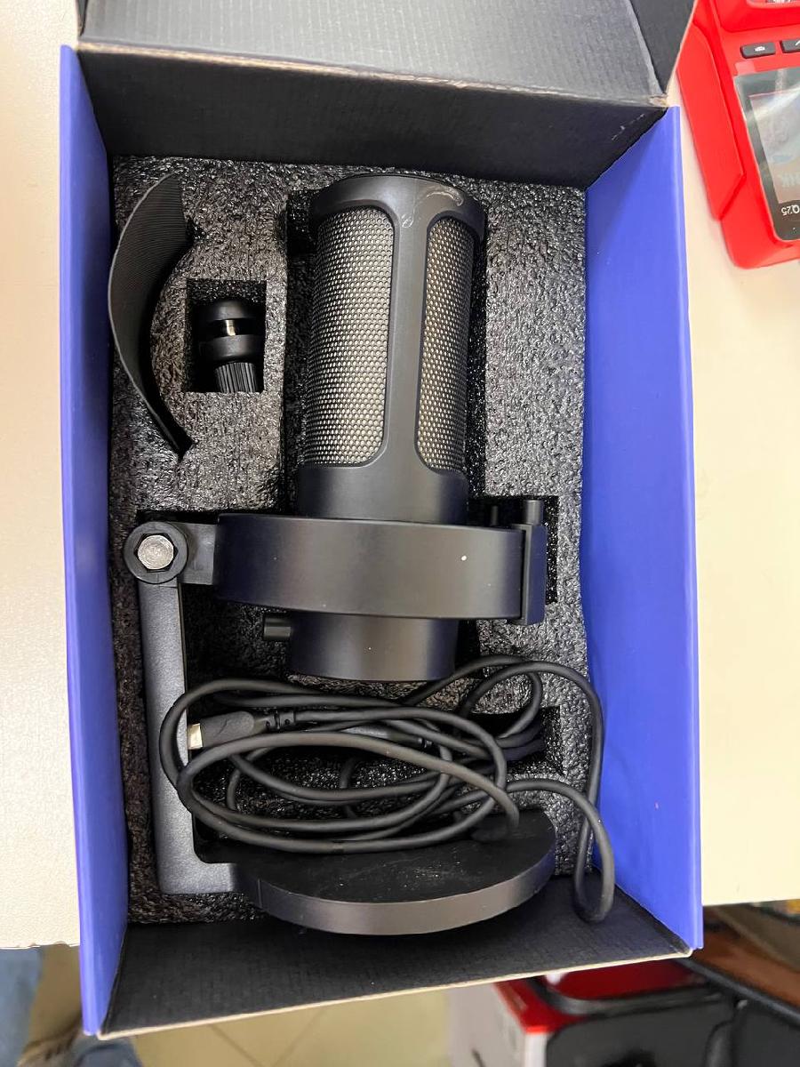 Микрофон Fifine A8