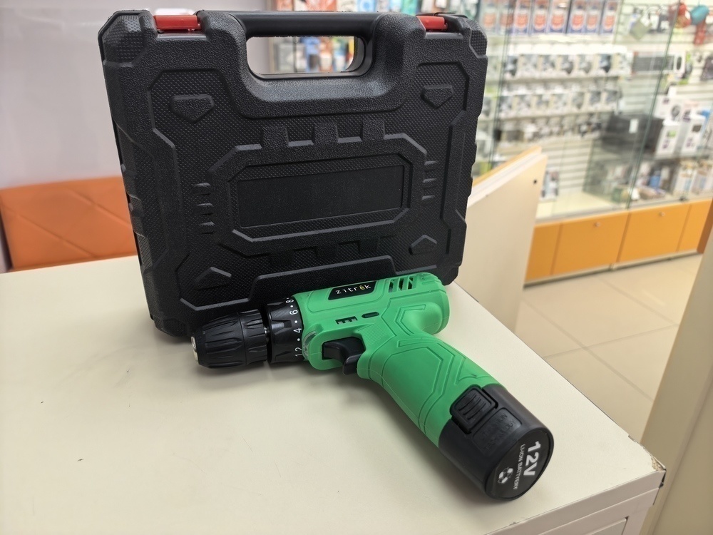 Шуруповерт Zitrek 12 li