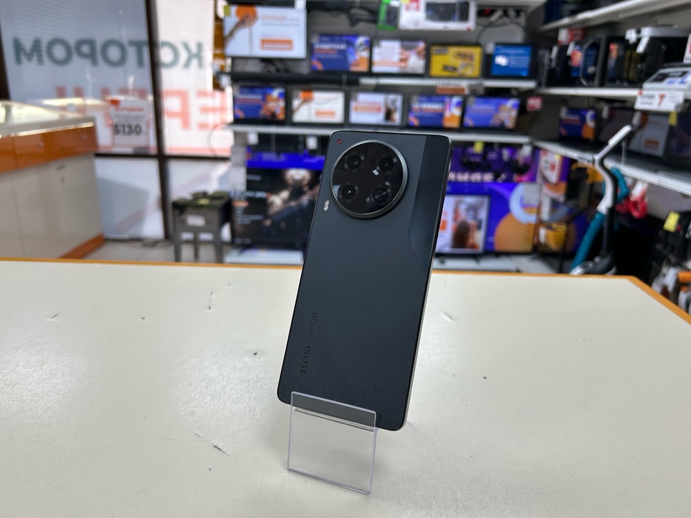 Смартфон Tecno Camon 30 12/256