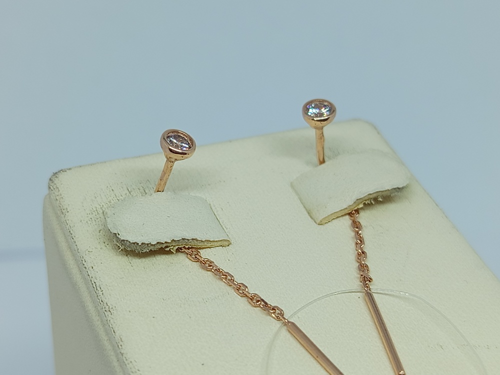 СЕРЬГИ ПРОДЕВКИ с камнем (Au 585) СЕРЬГИ ПРОДЕВКИ с камнем (Au 585)