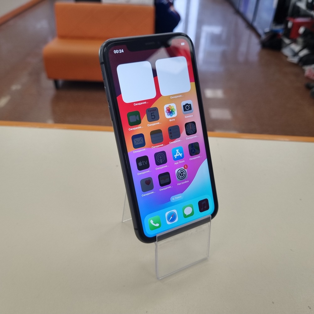 Смартфон Apple iPhone 11 64Gb