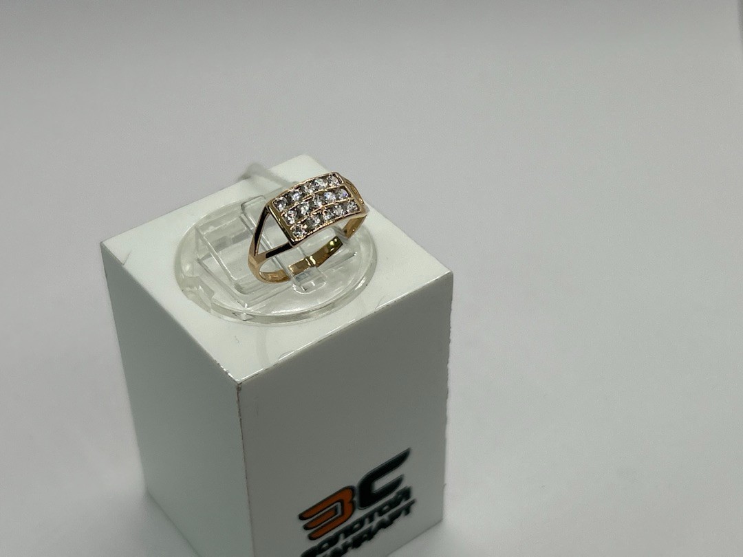 КОЛЬЦО С КАМНЯМИ (Au 585)