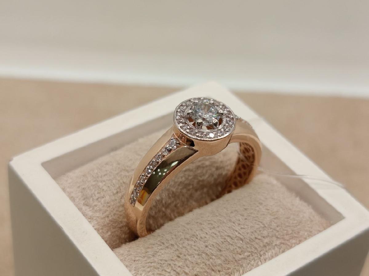 903381-1102 КОЛЬЦО С КАМНЯМИ (Au 585)