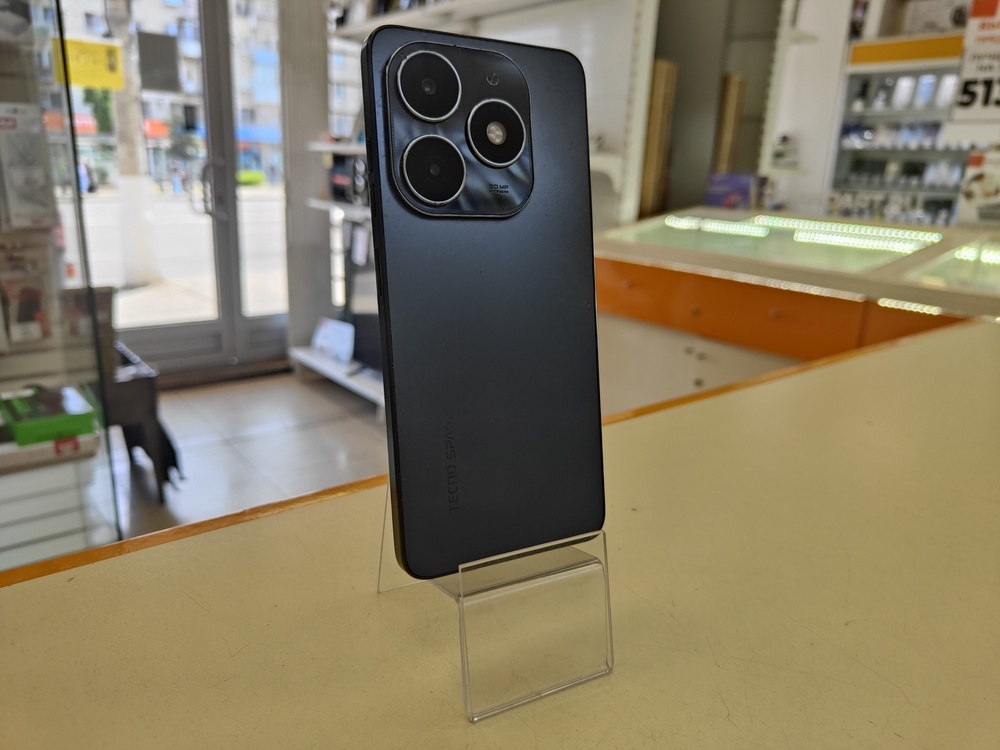 Смартфон Tecno Spark 20 8/256