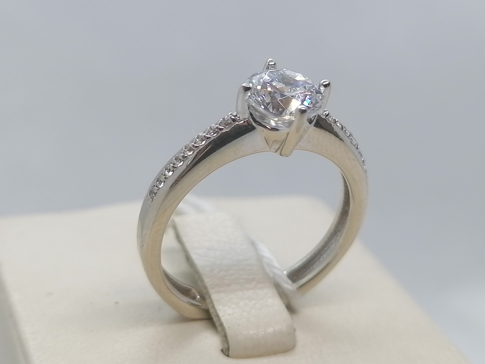 КОЛКМИ585 КОЛЬЦО С КАМНЯМИ (Au 585)