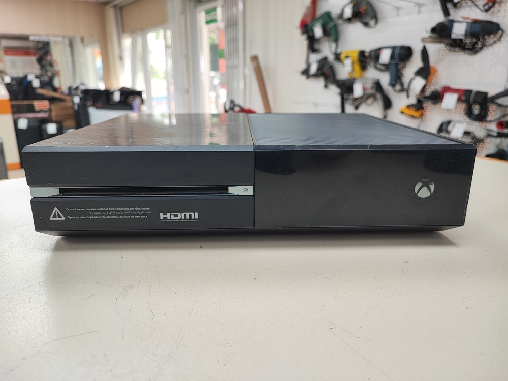 Игровая приставка Xbox One 500Gb