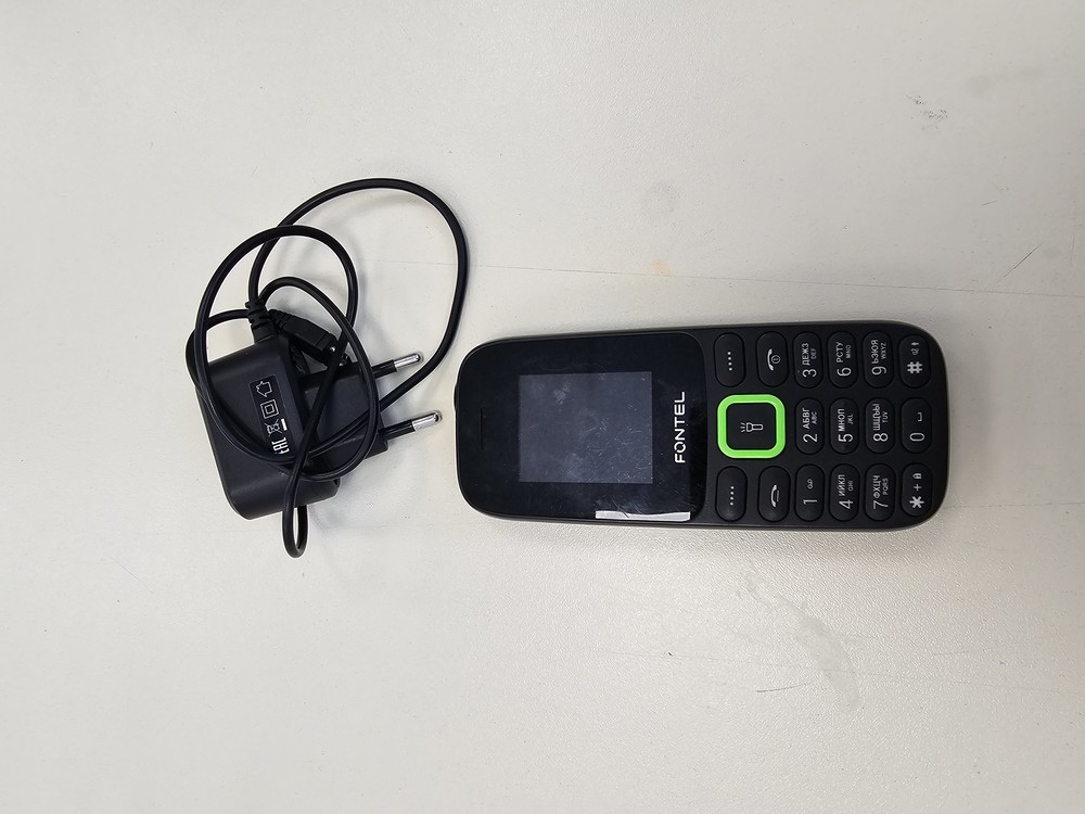Смартфон Fontel FP100