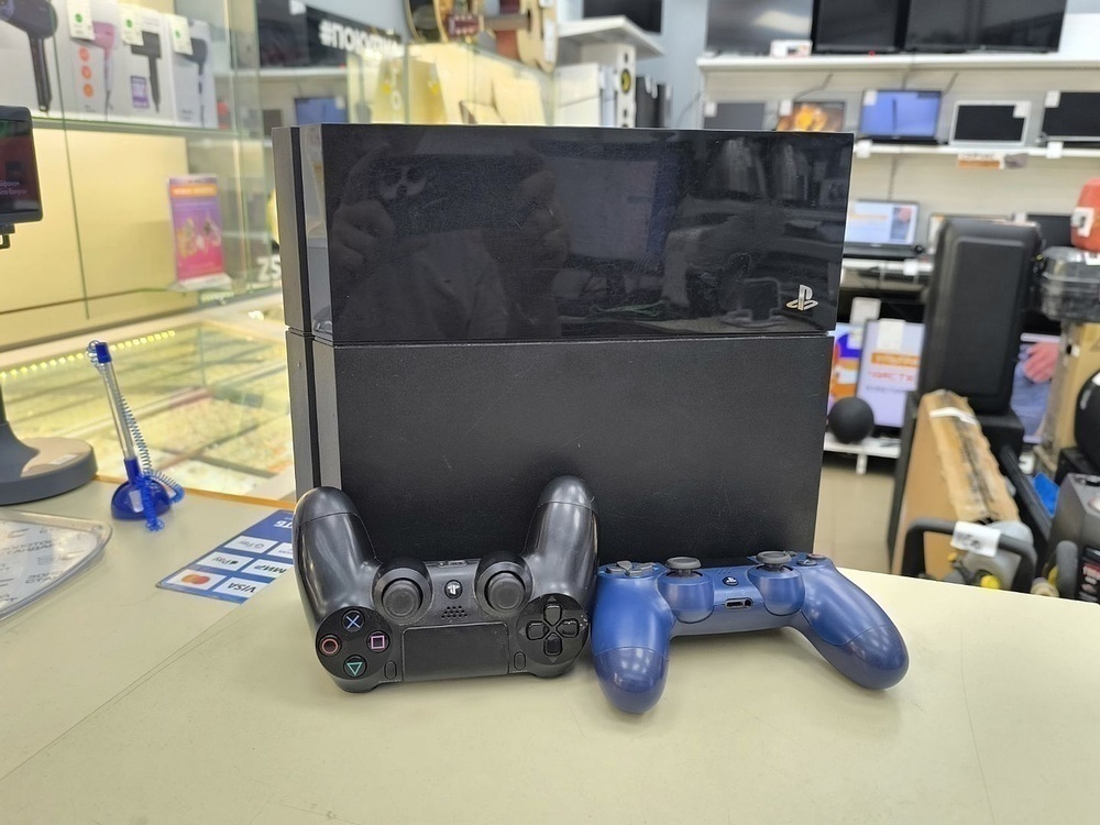 Игровая приставка PlayStation 4 FAT 500GB