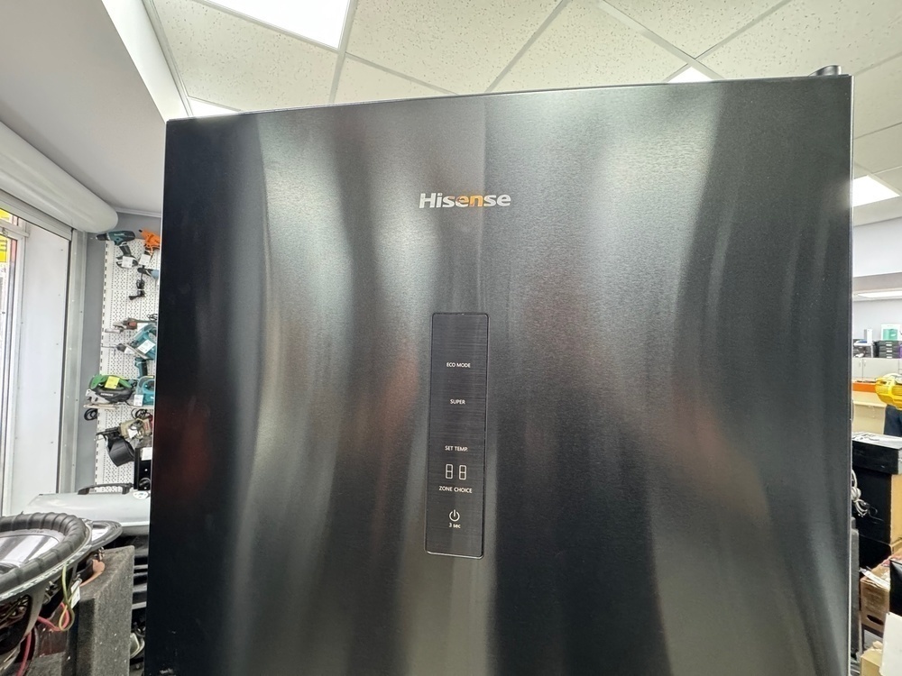 Холодильник Hisense RB390N4BFE2