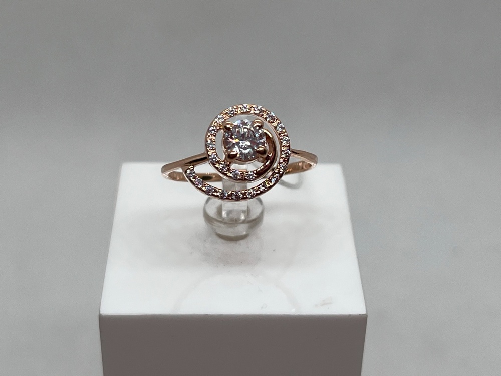 КОЛЬЦО С КАМНЯМИ (Au 585)