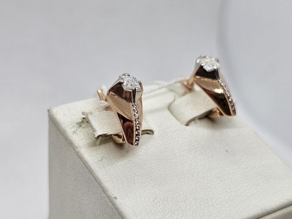 СКМИ585 СЕРЬГИ С КАМНЯМИ (Au 585)