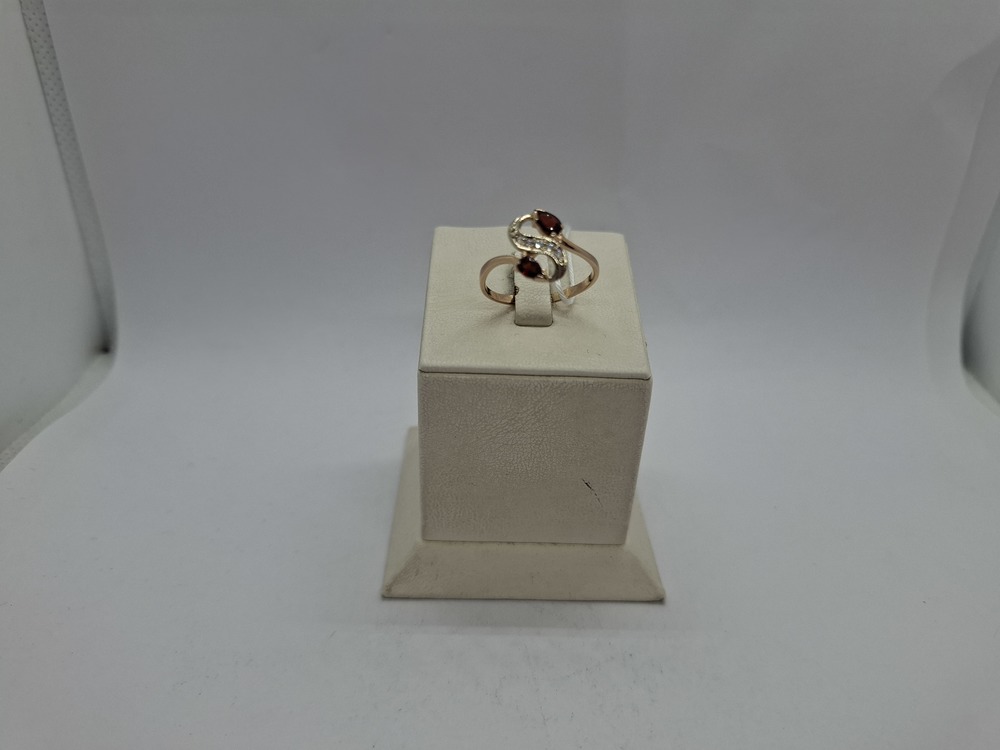 КОЛКМИ585 КОЛЬЦО С КАМНЯМИ (Au 585)